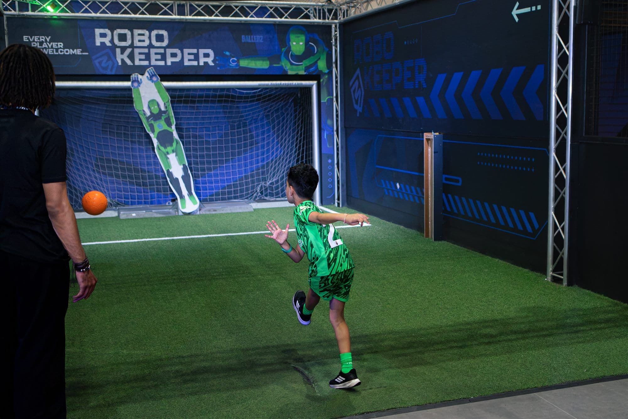 Robo Keeper